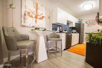 5615 N 7th St, Unit 1 in Phoenix, AZ - Building Photo - Building Photo