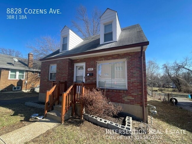 8828 Cozens Ave in Jennings, MO - Building Photo - Building Photo