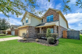 31723 Regal Park Ct in Conroe, TX - Building Photo - Building Photo