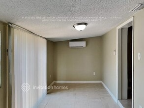 8504 Rose Terrace in Seminole, FL - Building Photo - Building Photo