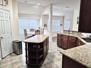 9519 Carsonmont Ln in Houston, TX - Building Photo - Building Photo