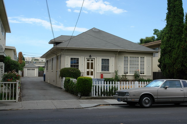 223 North Ellsworth in San Mateo, CA - Building Photo - Building Photo