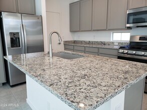 1315 W Crane Dr in Chandler, AZ - Building Photo - Building Photo