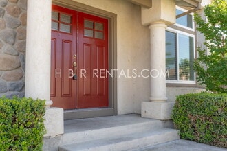 400 Gonzalez St in Tracy, CA - Building Photo - Building Photo