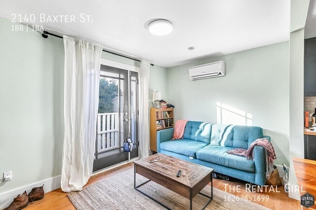 2140 Baxter St in Los Angeles, CA - Building Photo - Building Photo