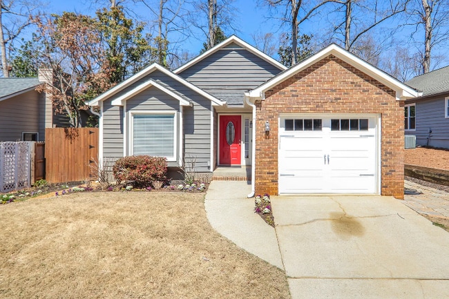 1117 Capital Club Cir NE