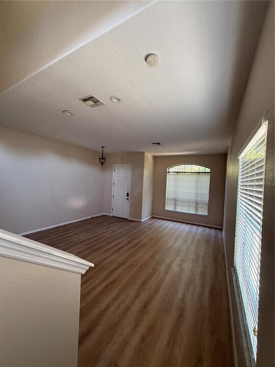 713 Bridgeford Crossing Blvd in Davenport, FL - Building Photo