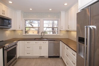 3407 Coleridge Dr in Raleigh, NC - Foto de edificio - Building Photo