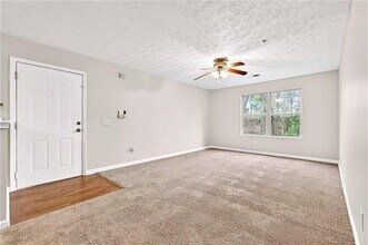 2104 Fairington Club Dr in Stonecrest, GA - Building Photo - Building Photo