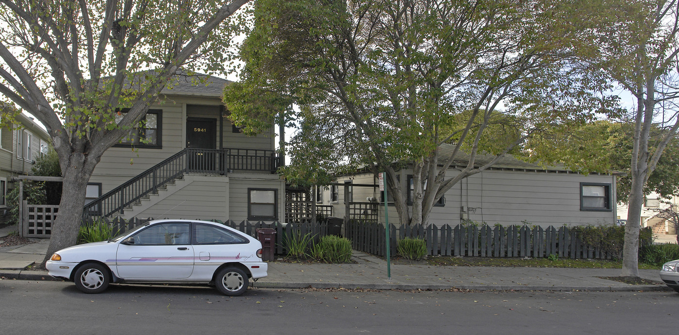 5941 Vallejo St in Emeryville, CA - Foto de edificio