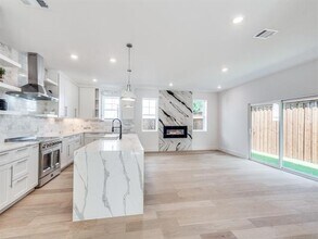 706 W White Ave in McKinney, TX - Building Photo - Building Photo