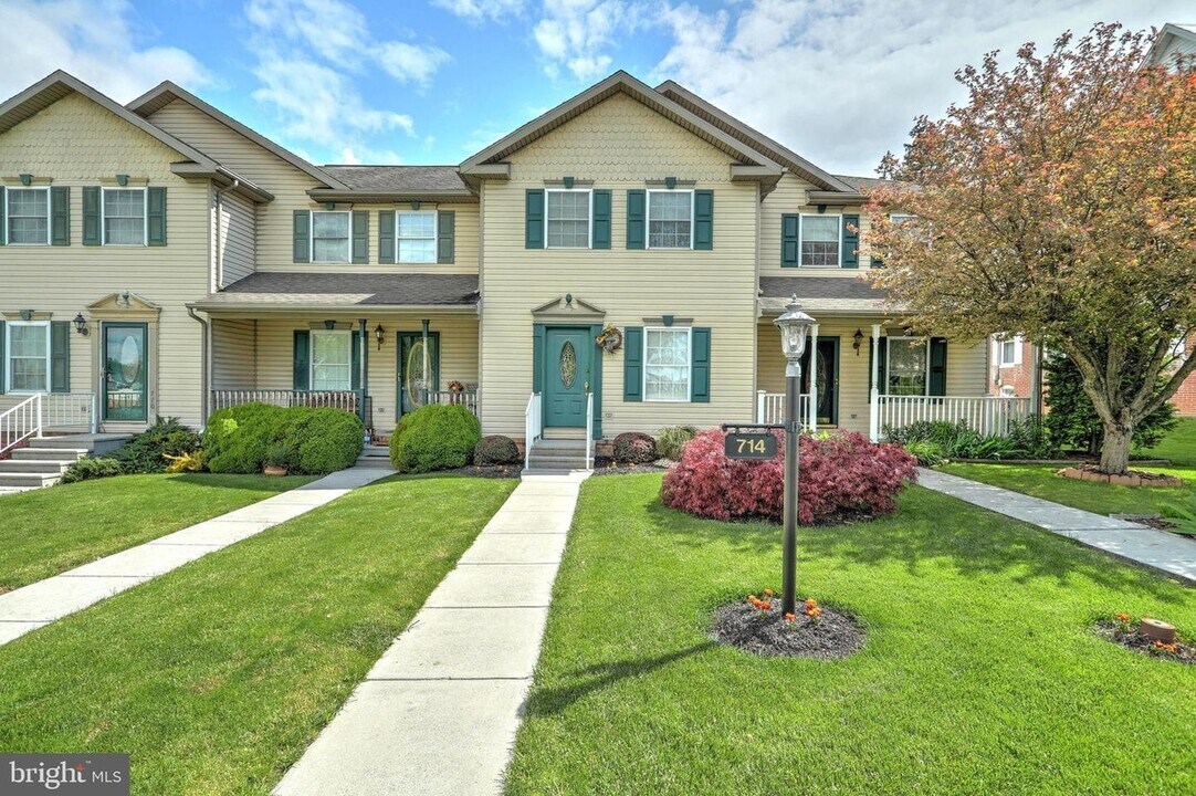 714 Baltimore St in Hanover, PA - Building Photo