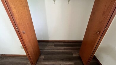 2117-2119 Country Ln in Neenah, WI - Building Photo - Building Photo