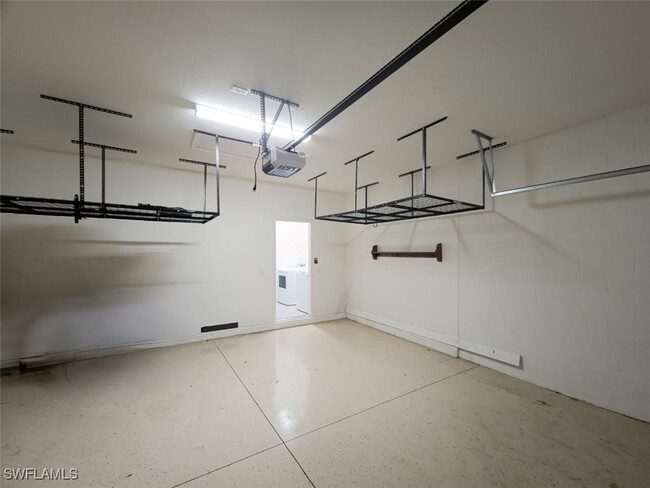 property at 43373 Waymark Pl