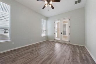 1128 Spanish Moss Dr in Savannah, TX - Building Photo - Building Photo