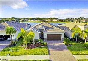16195 Bacopa Dr in Alva, FL - Building Photo