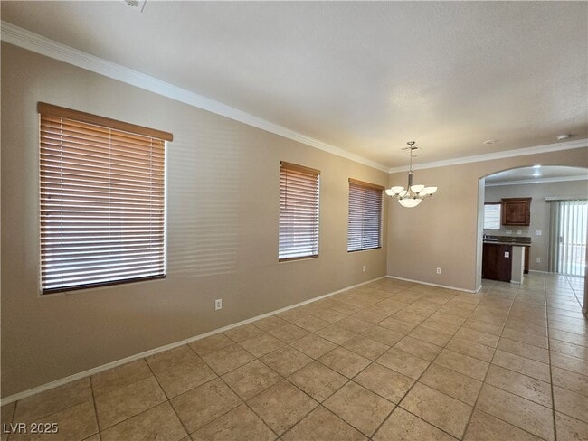 5431 W Hasley Canyon Ave in Las Vegas, NV - Foto de edificio - Building Photo