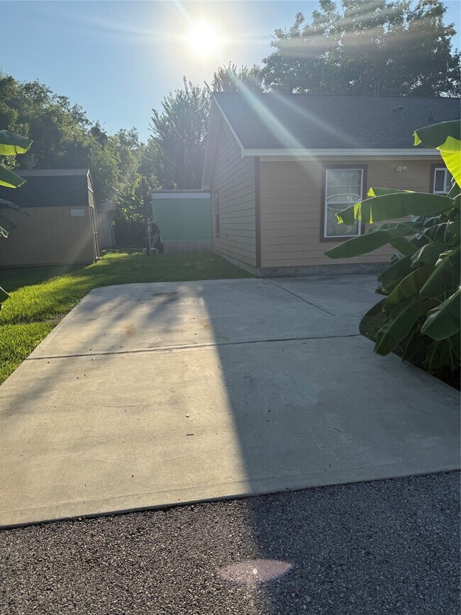 property at 210 E Homan Ave