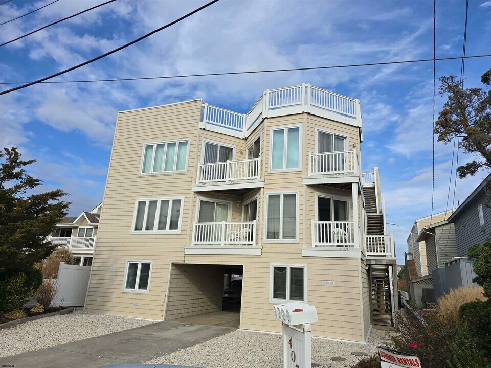 407 36th St S in Brigantine, NJ - Building Photo