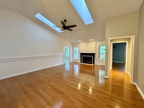 116 Agoli Way in Loudon, TN - Building Photo - Building Photo