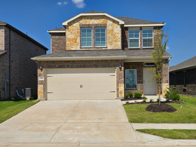 1606 Potomac Ln in Blue Ridge, TX - Building Photo