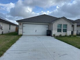 1319 Iron Horse Dr in Killeen, TX - Building Photo