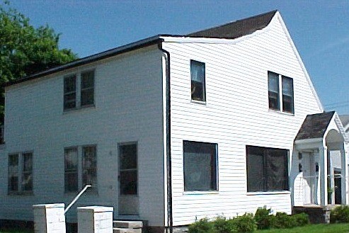 1701 S Walnut St in Bloomington, IN - Building Photo