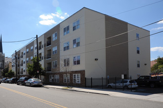 201 Market St in Passaic, NJ - Building Photo - Building Photo