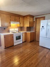 17 Elm St in Leominster, MA - Building Photo - Building Photo