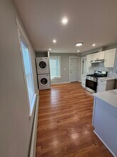 1922 Columbus Ave, Unit Unit 2 in Boston, MA - Foto de edificio - Building Photo
