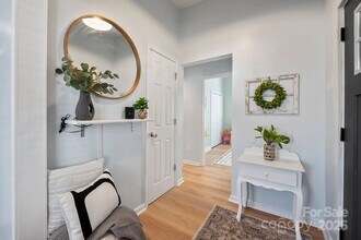 41 Selma Dr in Mooresville, NC - Foto de edificio - Building Photo