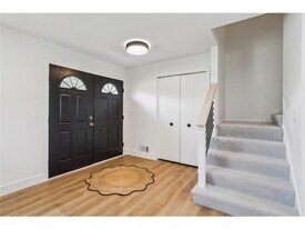 10144 67th Ln N in Stillwater, MN - Building Photo