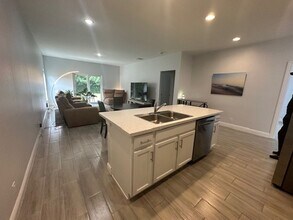 1685 22nd Ave SW in Vero Beach, FL - Building Photo - Building Photo