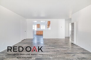 337 Stepney St in Inglewood, CA - Building Photo