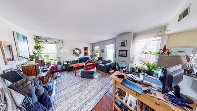 934 State State - in Easton, CT - Building Photo - Building Photo