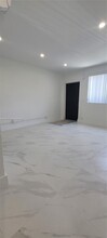 11839 SW 214th St, Unit 41 in Miami, FL - Building Photo - Building Photo