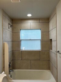 7919 Scanlock St photo'