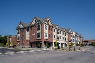 The Arlington in Poughkeepsie, NY - Building Photo