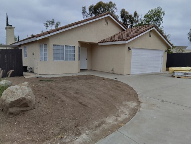 583 Hildale Cir