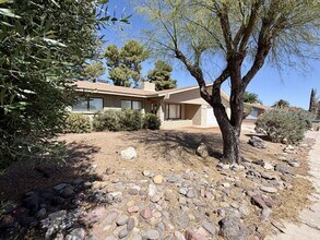 3028 S Fairway Ave in Thatcher, AZ - Building Photo - Building Photo