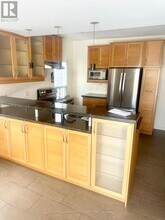 135 Kenwood Ave in Toronto, ON - Building Photo - Building Photo