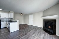 Summit Riverside Apartments in Littleton, CO - Building Photo - Building Photo