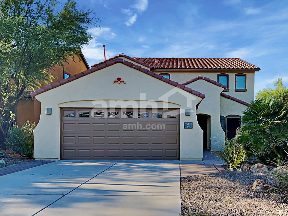 34 W Calle Sauco in Sahuarita, AZ - Building Photo