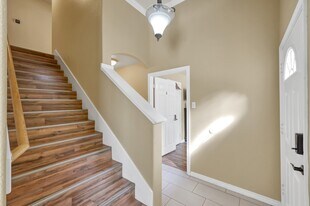 125 Pine St in Prairie View, TX - Building Photo