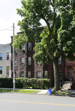 206-208 Western Ave in Albany, NY - Foto de edificio - Building Photo