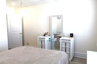 24 Rutland Ave in Kearny, NJ - Foto de edificio - Building Photo