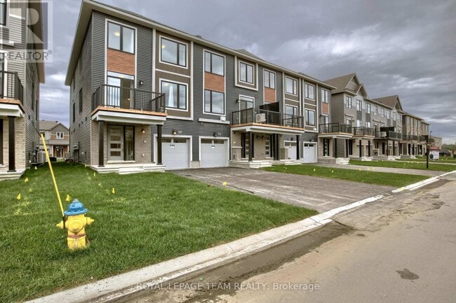 280 Elsie MacGill Walk in Ottawa, ON - Building Photo - Building Photo