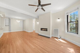 7639 N Eastlake Terrace in Chicago, IL - Building Photo - Building Photo