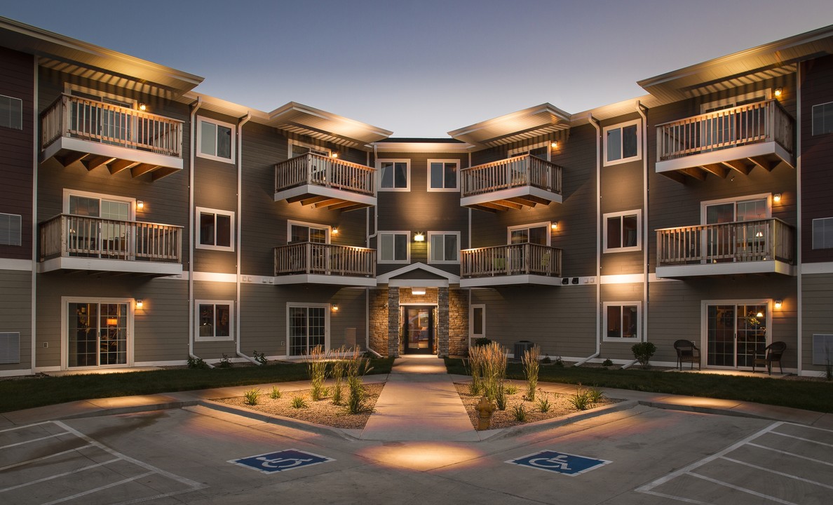 Prairie Vista Apartments in Pierre, SD - Building Photo