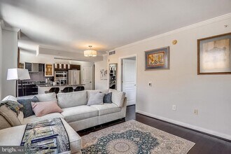 631 D St NW, Unit 934 in Washington, DC - Building Photo - Building Photo